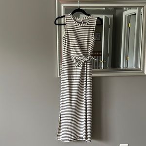New Vineyard Vines Knit Maxi dress in small